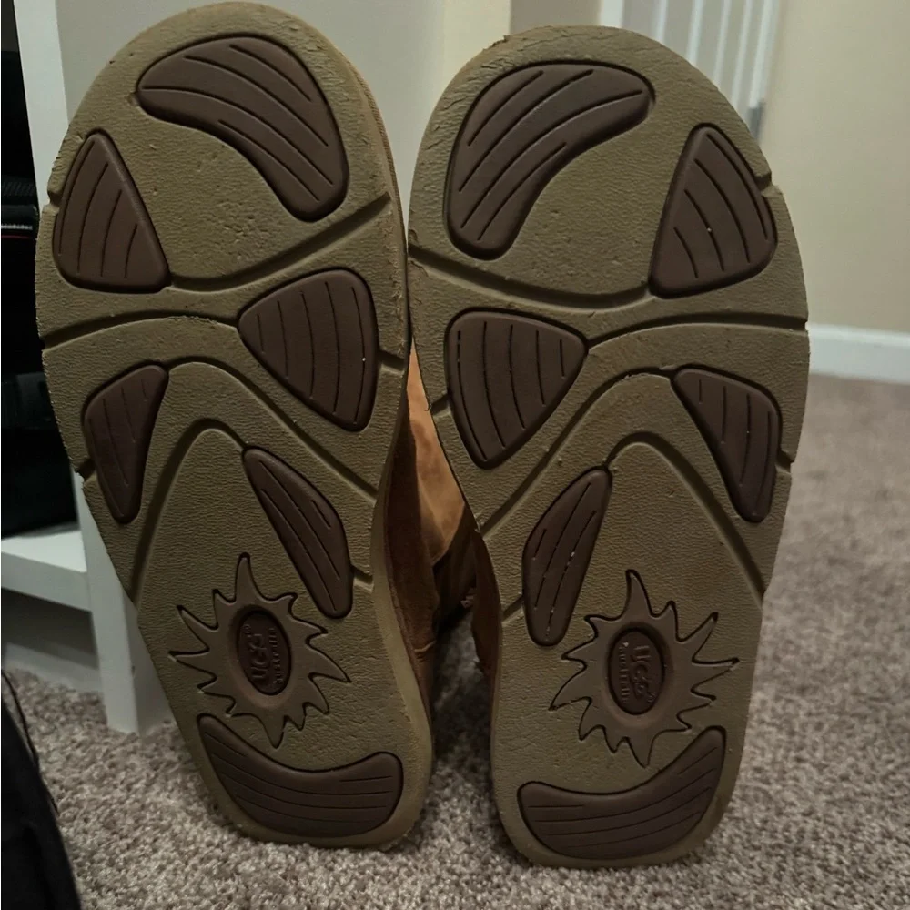 UGG Tall Kenly Boot - Chestnut Size 8 - Picture 4 of 7